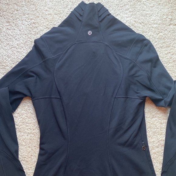Lululemon Athletica🖤Jacket Size 8 - Picture 3 of 6